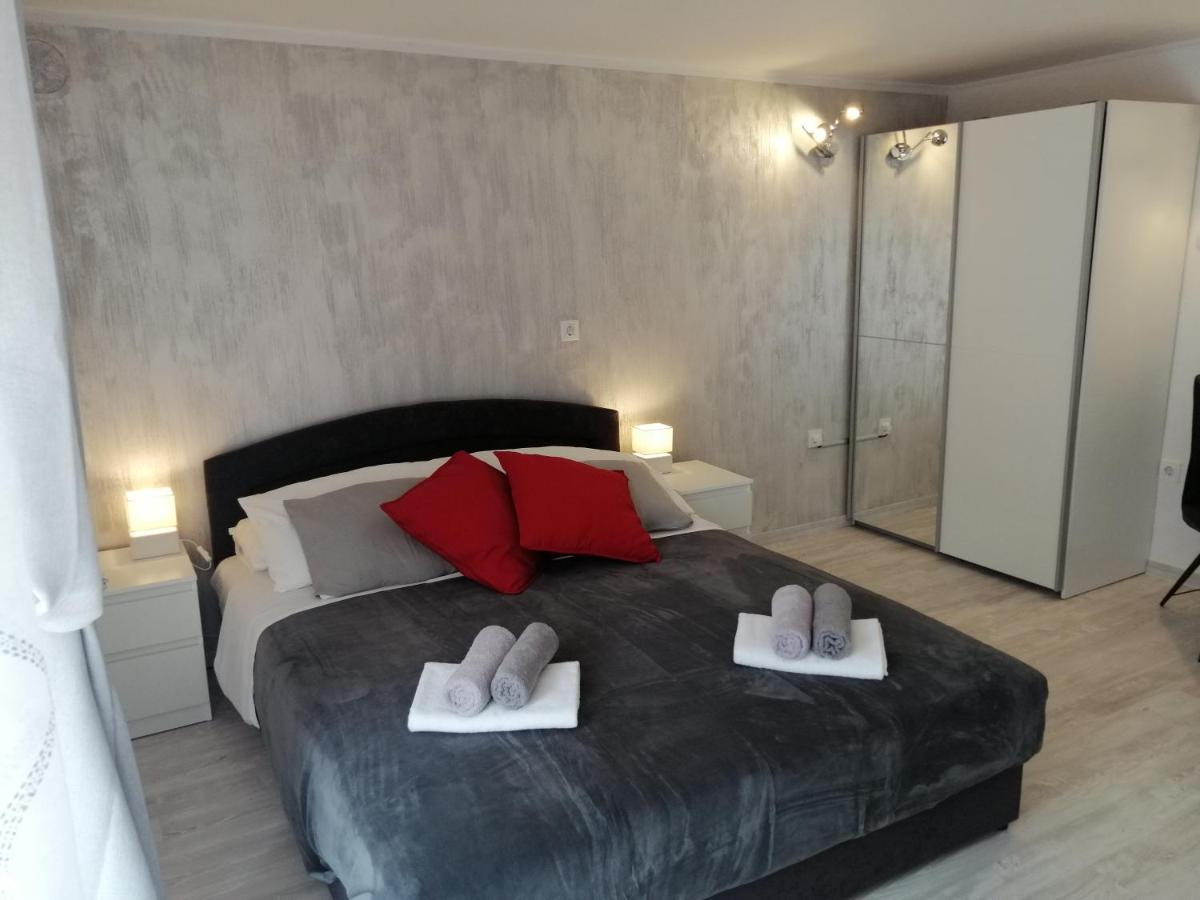 Apartament App Noel Lucija Zewnętrze zdjęcie